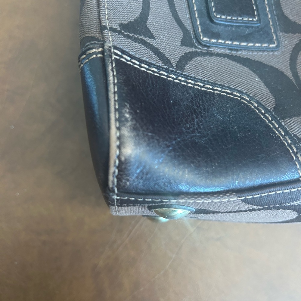 Coach Hampton Brown Signature Handbag - Picture 7 of 13